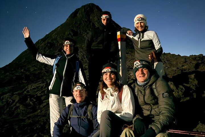 Mount Pico Night Climb: Summit Portugal’s Highest Peak for a Sunrise Like No Other photo 4