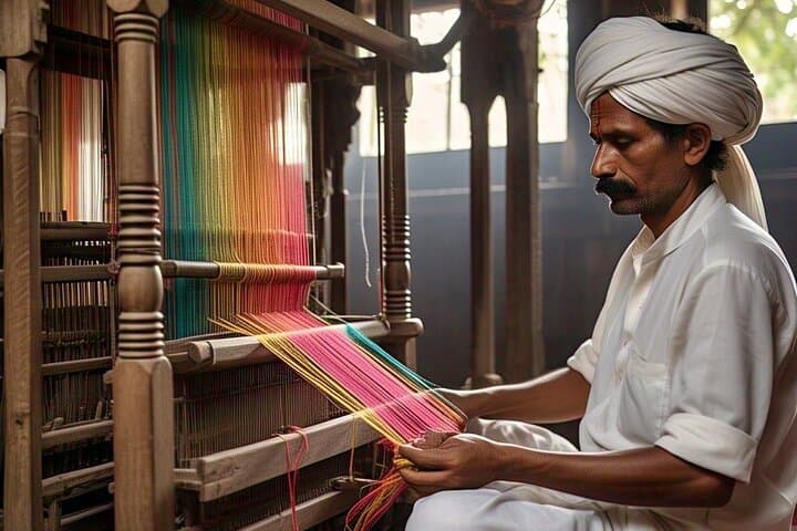 Varanasi Village Silk Weaving Tour — Private Day Trip to Sarai Mohana