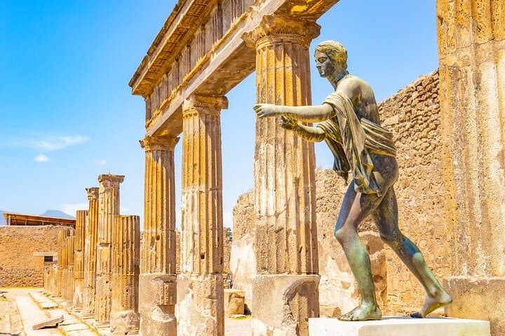 Naples to Pompeii and Castellammare: Private Day Trip from Naples photo 4