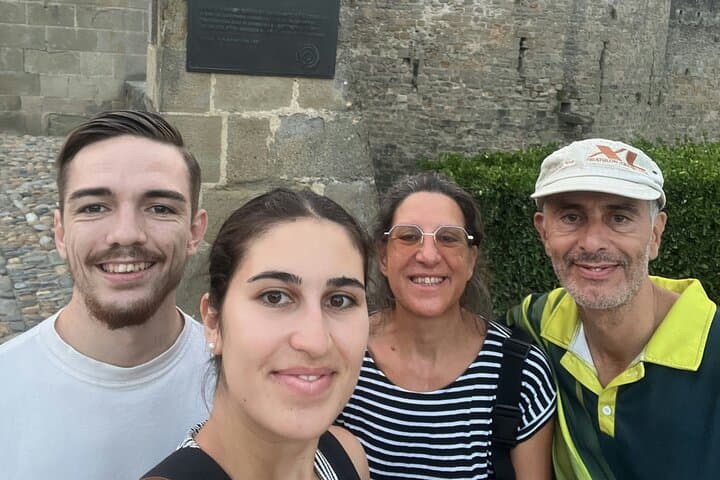 Explore Carcassonne: Interactive Medieval Ghost Walk & City Puzzle photo 2