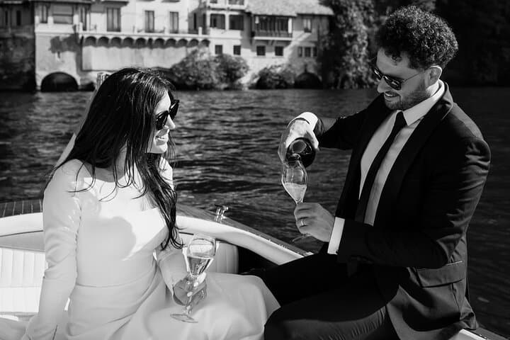 Private Vintage Wooden Boat Tour on Lake Como — Villas, Villages & Prosecco photo 4