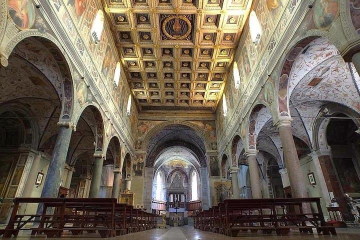 Private Tour to Farfa Abbey and Medieval Village from Rome — Day Trip Guide photo 3