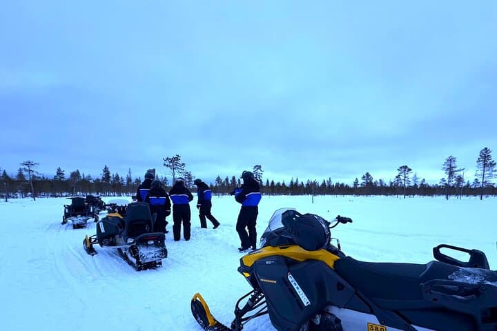 Levi Snowmobile Safari: 3-Hour Riverside Lodge Small-Group Ride photo 3