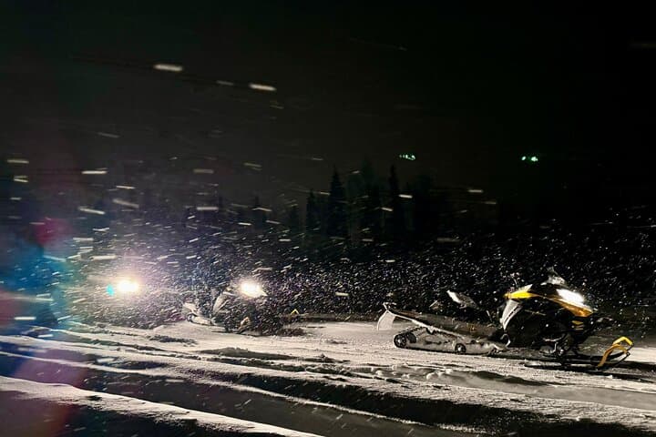 Levi Snowmobile Safari: 3-Hour Riverside Lodge Small-Group Ride photo 5