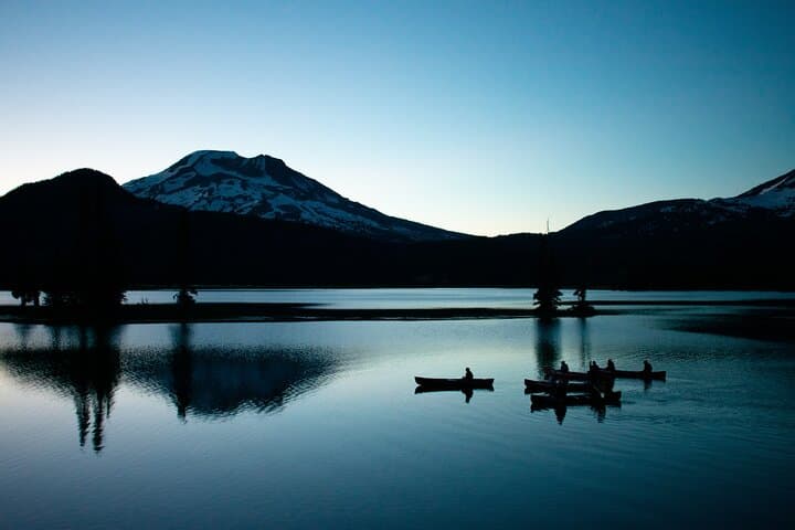 Cascade Lakes Moonlight & Starlight Canoe Tour — Night Canoeing Near Bend, Oregon photo 2