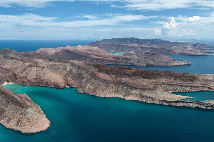 Sea Lions and Mega-Paddleboard Tour — Espiritu Santo from La Paz