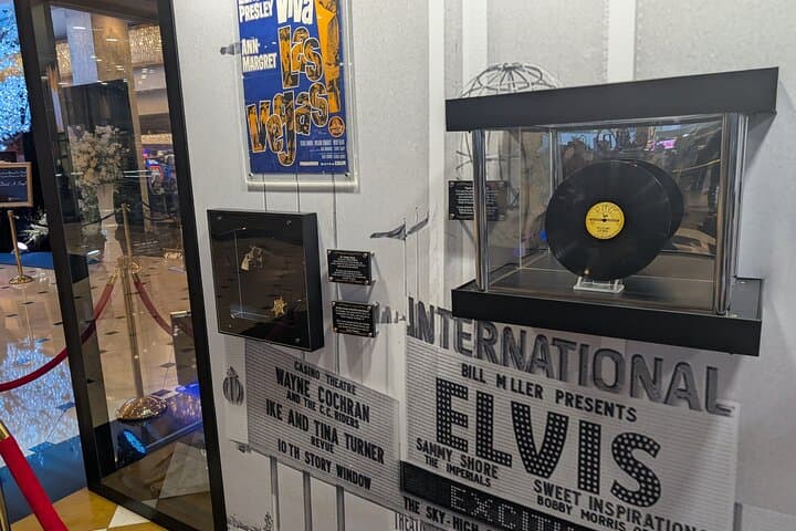 Elvis Presley Walking Tour — Las Vegas Landmarks, Music History & Statue photo 3