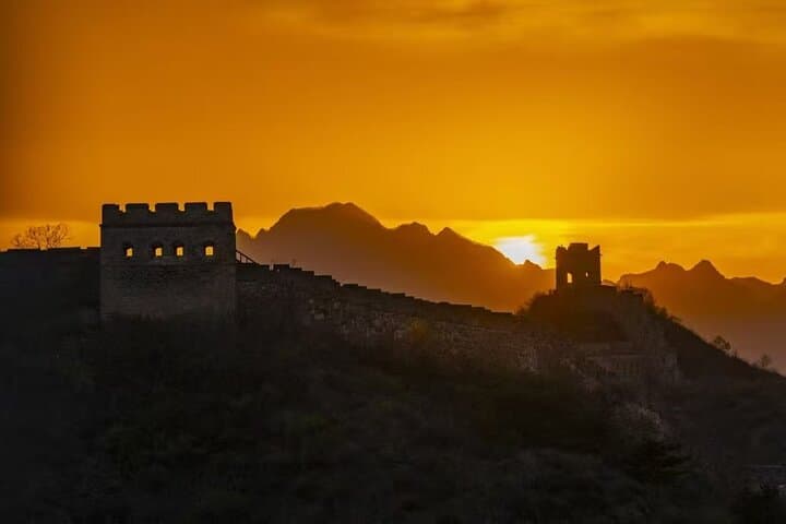 Gubeikou to Jinshanling Great Wall Hike — Private Day Trip from Beijing