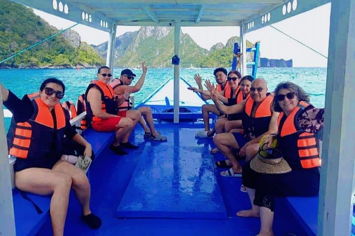 El Nido Tour A: Big Lagoon, Secret Lagoon & Island-Hopping Day Trip photo 3