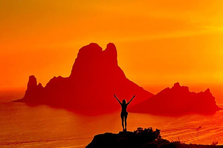 Hidden Coastlines & Caves: Guided Hikes to Ibiza’s Secret Spots photo 4