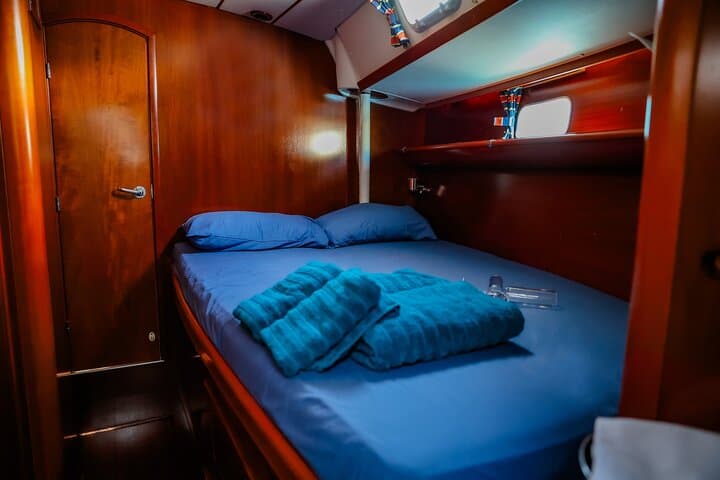 Private 8-Hour Boat Charter to Blue Lagoon & Gozo — Malta Coastal Day Cruise photo 3