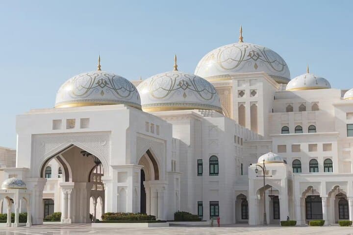 Abu Dhabi Private Day Tour: Sheikh Zayed Mosque, TeamLab Phenomena & Cultural Highlights photo 3