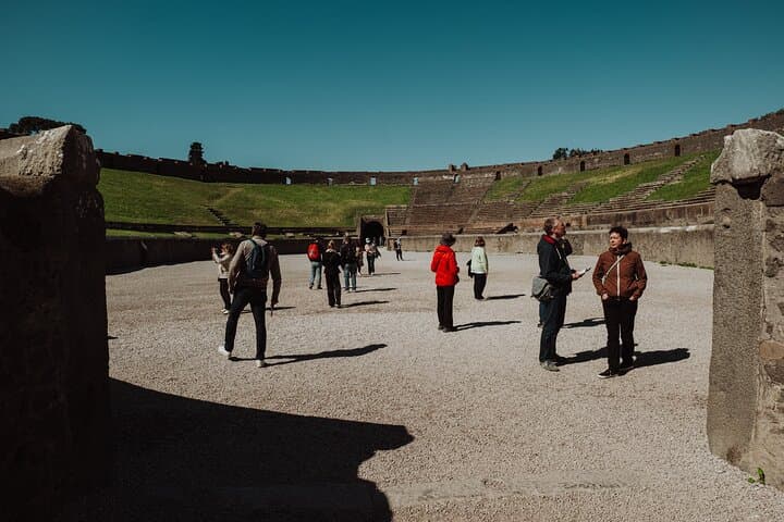 Pompeii in 2 Hours: Archaeologist-Led Amphitheatre & Forum Highlights photo 6