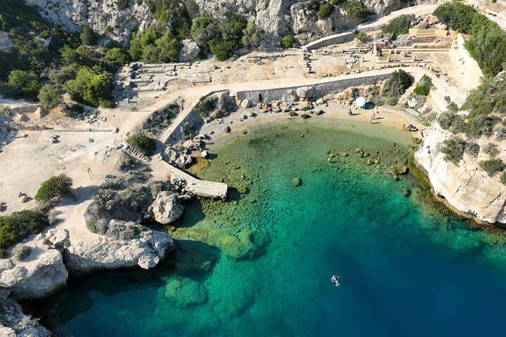 Athens Day Trip: Lake Vouliagmeni & Heraion of Perachora Sunset Swim