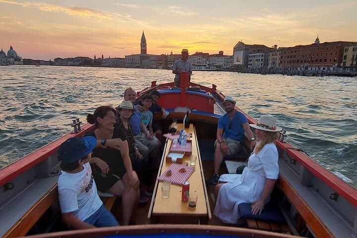 Venice Sunset Bragozzo Ride with Prosecco and Cicchetti photo 3