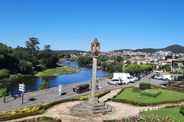 Viana do Castelo, Ponte de Lima & Barcelos: Northern Portugal Day Tour from Porto photo 4