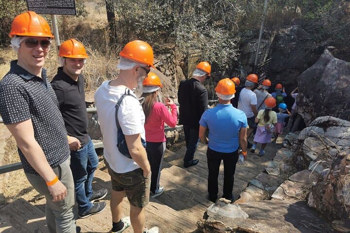 Sterkfontein Caves & Maropeng Private Tour — Cradle of Humankind Day Trip photo 2