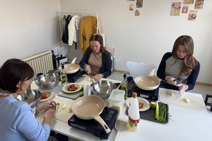 Quick & Easy Korean Cooking Class in Seoul — Learn Kimchi, Jeon and Gimbap