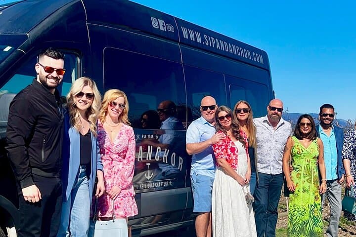 Half-Day West Kelowna Sip Tour: Okanagan Wine Tasting & Vineyard Visits photo 4