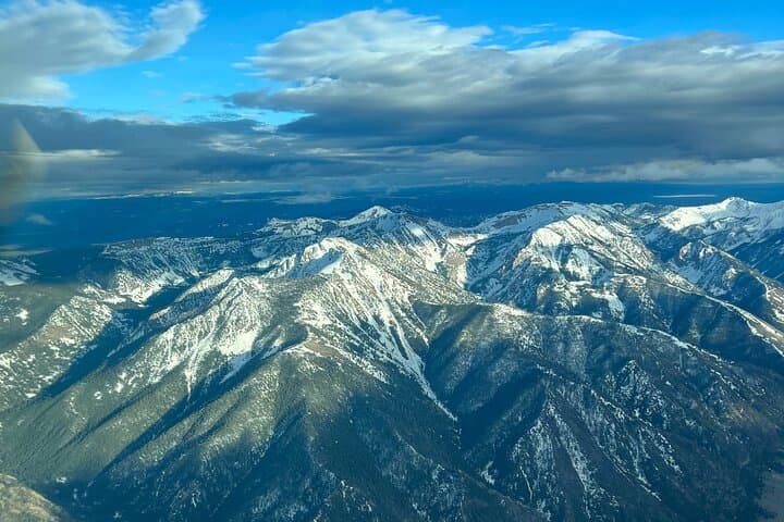 45-Minute Scenic Flight Over West Yellowstone's Rugged Mountains photo 3
