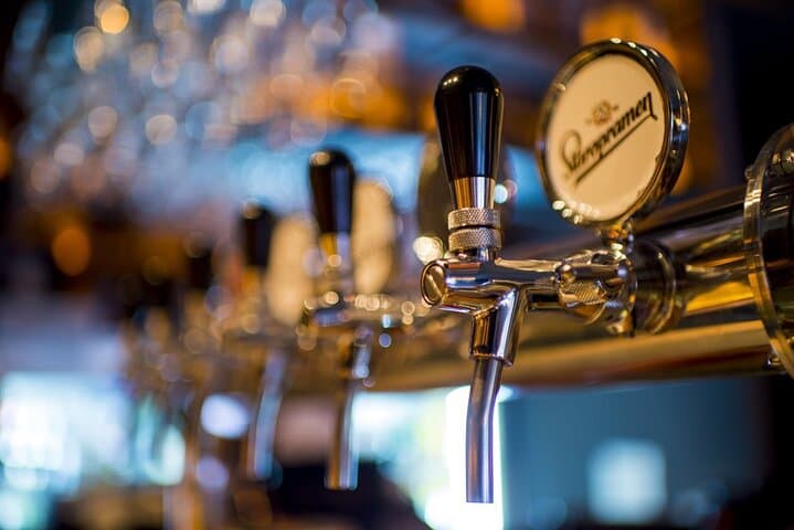 Private Edinburgh Pub Walking Tour: Historic Pubs of Old Town