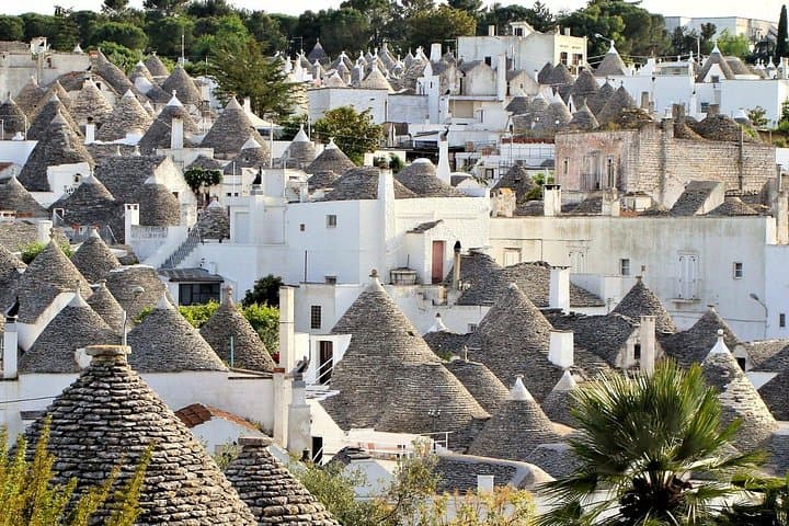 Half-Day Self-Guided Visit to Alberobello: Trulli, History, and Local Flavors from Bari photo 1