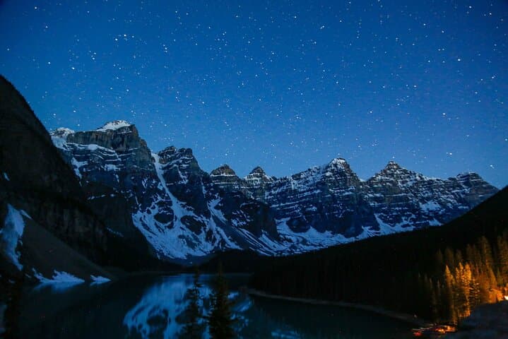 Moraine Lake Sunset and Stargazing Tour from Canmore and Banff photo 5