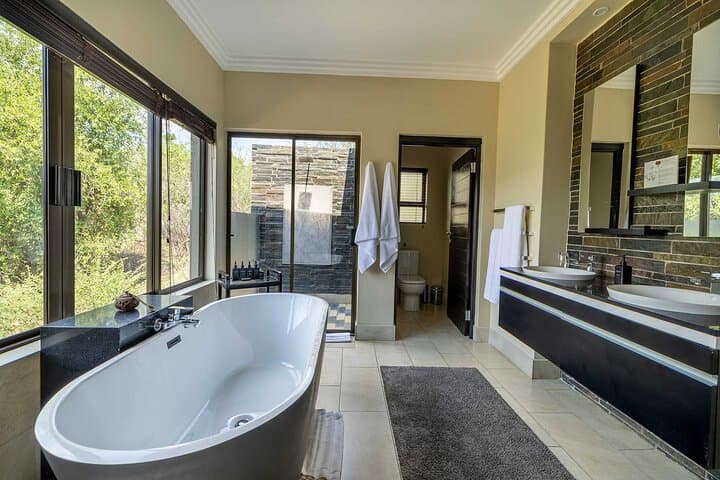 2-Day Pilanesberg Safari at Shepherd Tree Game Lodge — Big Five Safari from Johannesburg