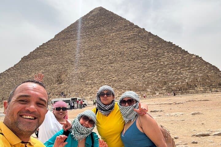VIP Giza Pyramids Tour: Camel Ride, Sphinx & Egyptologist-Guided Lunch photo 6