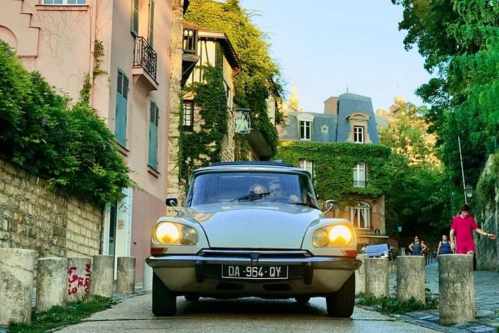 Paris Highlights in a Vintage Citroën DS — Private Open-Top City Tour photo 1