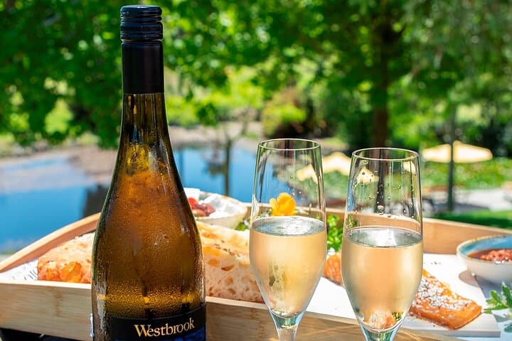 Auckland Private Escape: Golf, Wine and Hot Pools Day Tour photo 5