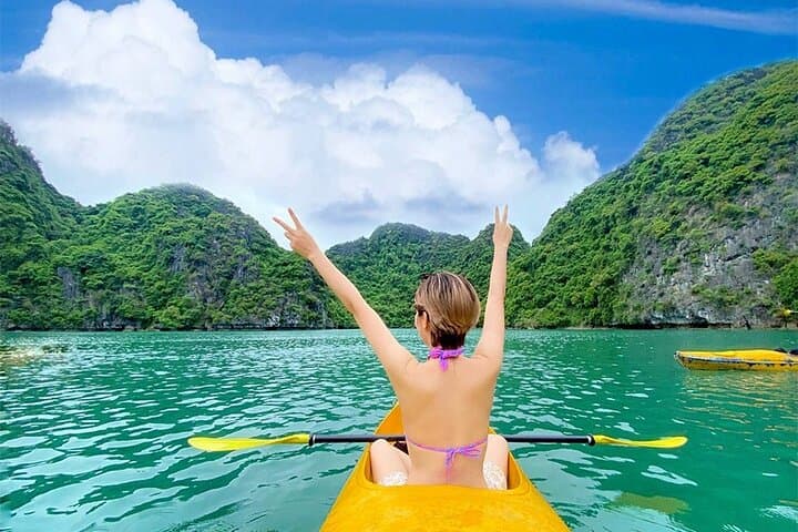 Bai Tu Long Bay 3D2N Cruise: Kayaking, Caves & Floating Villages photo 6