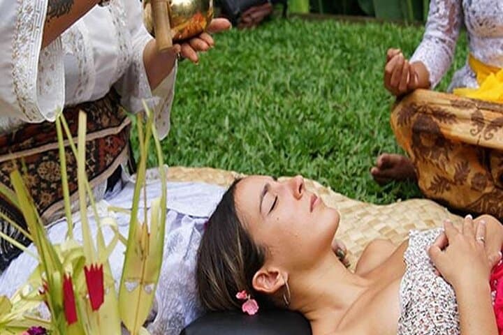 Ubud Sound Healing with a Balinese Shaman — 1‑Hour Sacred Session photo 2