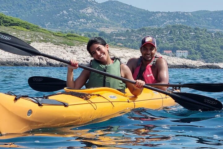 Half-Day Paklinski Islands Sea Kayak Tour from Hvar