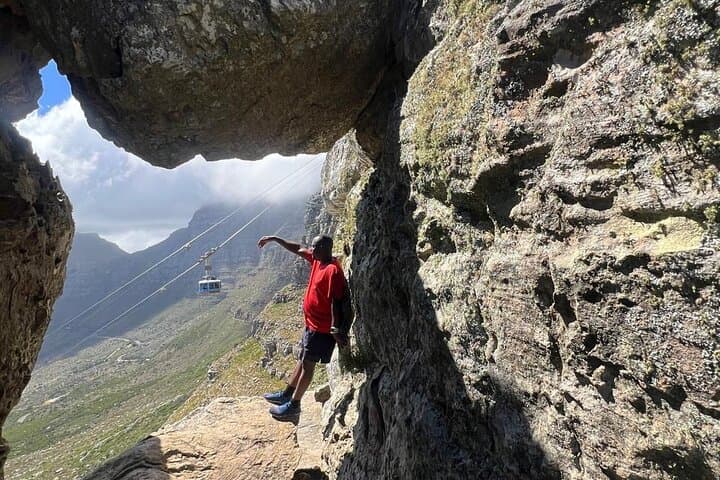 Table Mountain Cableway and Guided Hike — Cape Town Summit Experience photo 2
