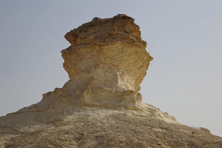 Zekreet 4WD Tour: Richard Serra, Mushroom Rocks & Zekreet Beach Day Trip photo 3
