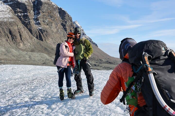 Glacier Hike Captured: Falljökull Ice Walk and Pro Photos from Skaftafell