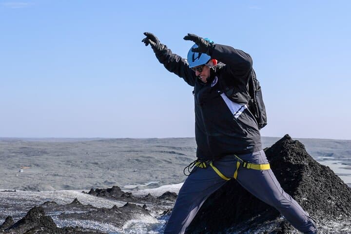 Glacier Hike Captured: Falljökull Ice Walk and Pro Photos from Skaftafell photo 3