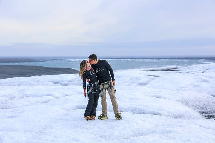 Glacier Hike Captured: Falljökull Ice Walk and Pro Photos from Skaftafell photo 4