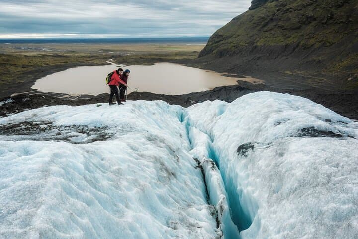 Glacier Hike Captured: Falljökull Ice Walk and Pro Photos from Skaftafell photo 5