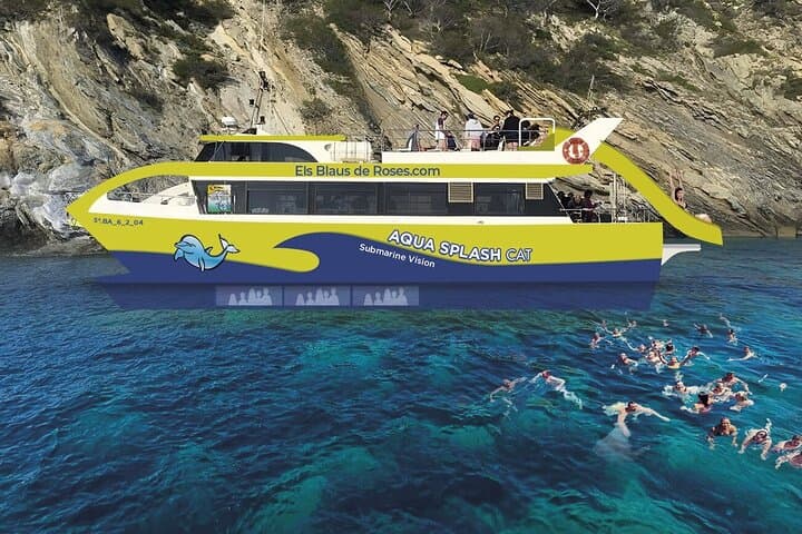 Aqua Splash Sunset: Super Slide & Cocktail Cruise in Cap de Creus photo 2