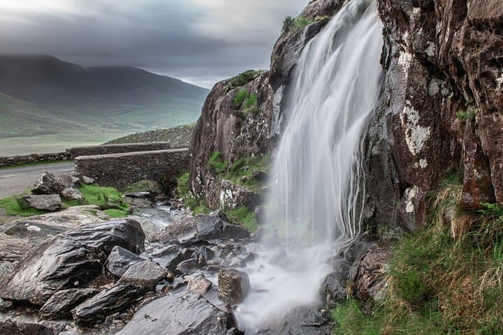 Dingle Peninsula Private Tour: Full-Day Slea Head Drive, Beaches & Ancient Ruins