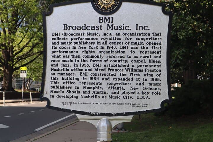 Music Row Walking Tour: Behind Nashville's Hit-Making Streets photo 2