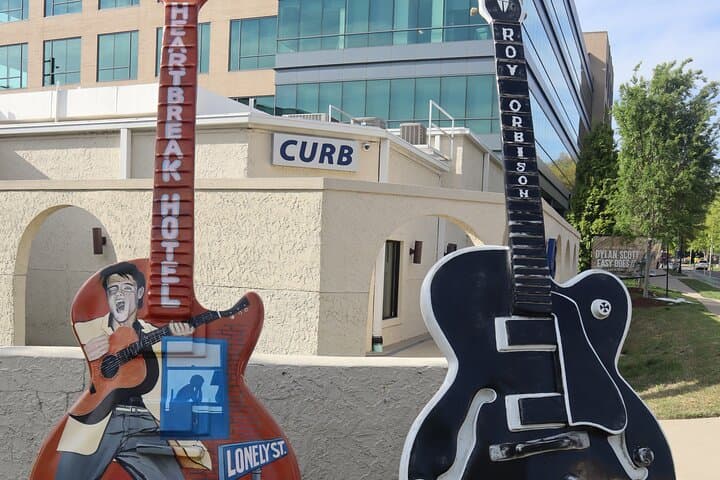 Music Row Walking Tour: Behind Nashville's Hit-Making Streets