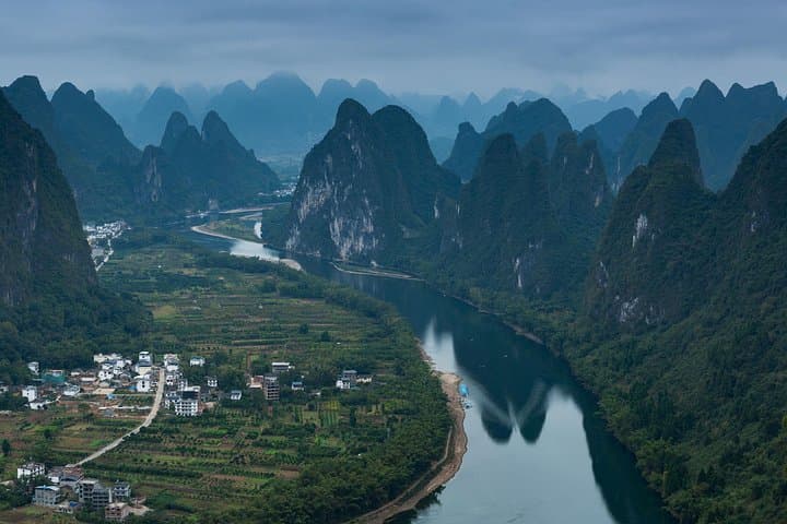Guilin to Yangshuo Full-Day Highlights: Reed Flute Cave, Xianggong Hill & Bamboo Rafting photo 4