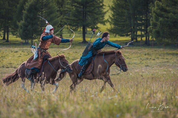 Train Like a Mongol: 3-Day Horse Archery with Real Mongol Warriors photo 2