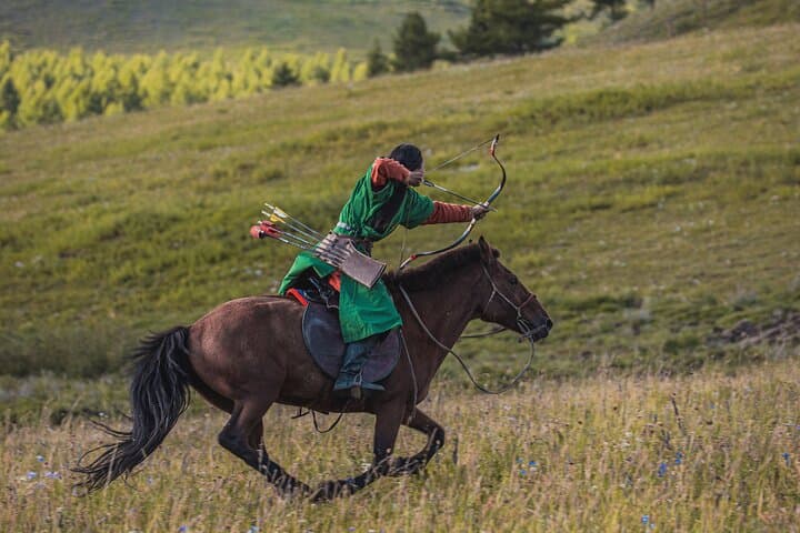 Train Like a Mongol: 3-Day Horse Archery with Real Mongol Warriors photo 3
