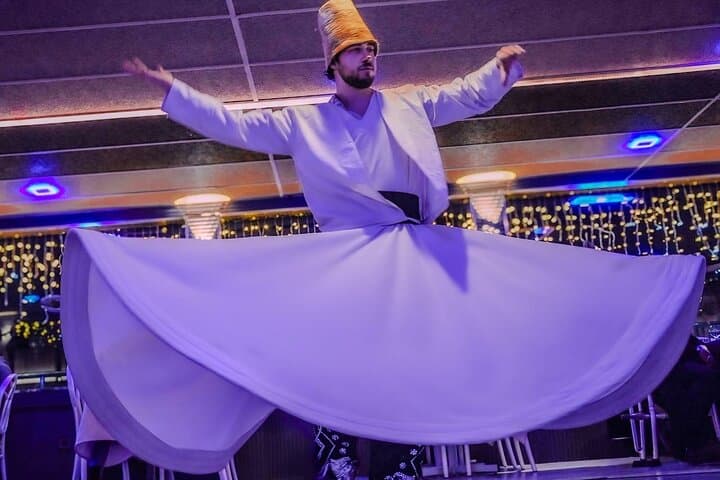 Bosphorus Dinner Cruise & Turkish Night Show — Evening Cruise in Istanbul photo 5