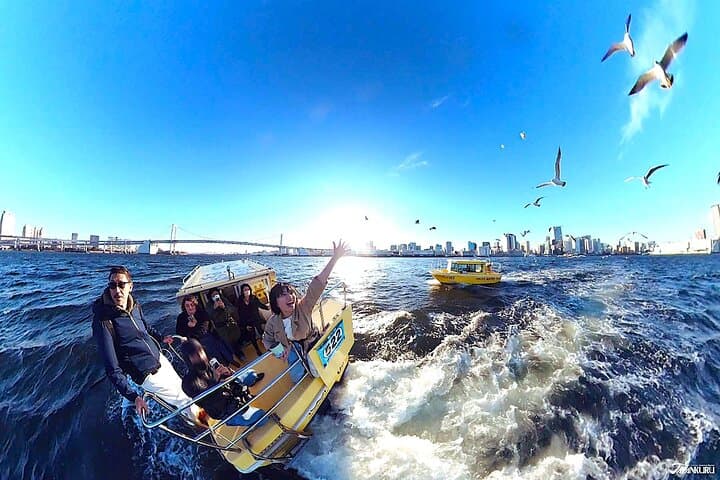 Tokyo Bay Cruise: Sunset & Seagull-Feeding Small-Boat Tour from Shibaura