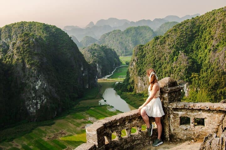 Trang An Boat Ride & Mua Cave Views: Day Trip from Hanoi to Ninh Binh photo 5